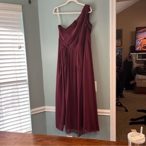 David’s Bridal maroon one shoulder bridesmaid dress size 18